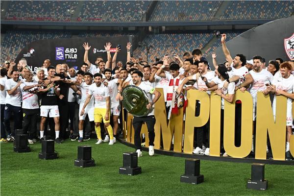 الكرة بنادي الزمالك